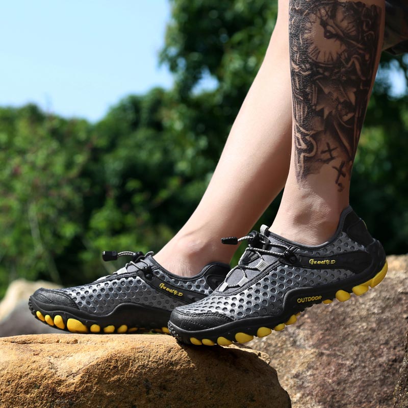 trekking mountain mens sports  - Men'S Medieval Formal Wear incelemesi ve fiyatı