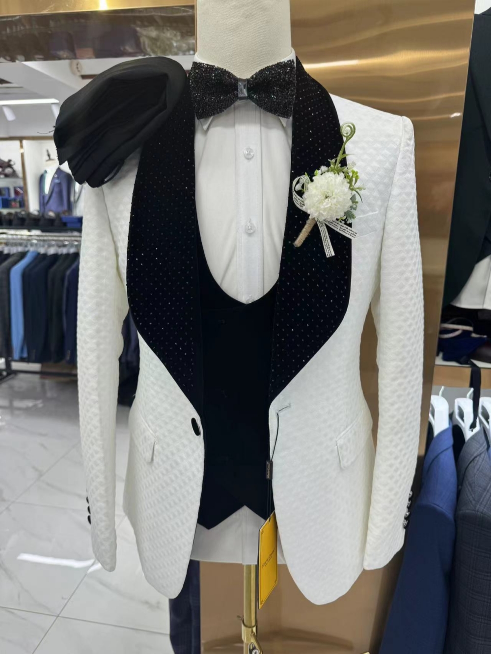 New Luxurious Beaded Tuxedo 3  - Men Formal Wear With Blazer incelemesi ve fiyatı