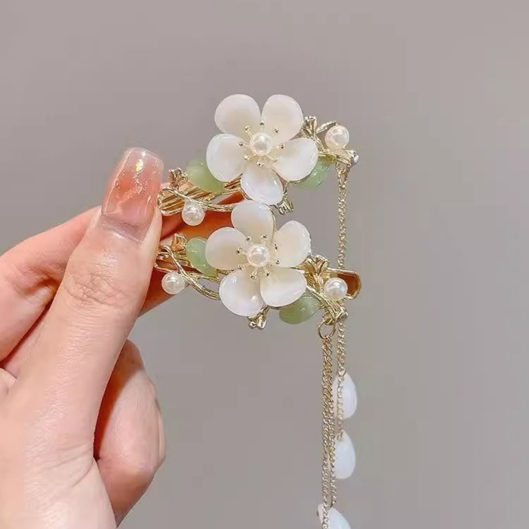 Ancient Style White Magnolia T - Tie Bar Clip incelemesi ve fiyatı